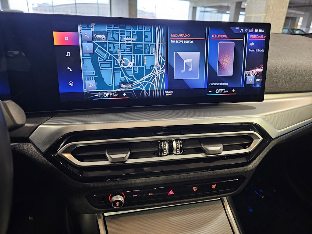 Thumbnail: 2023 BMW i4 - 15