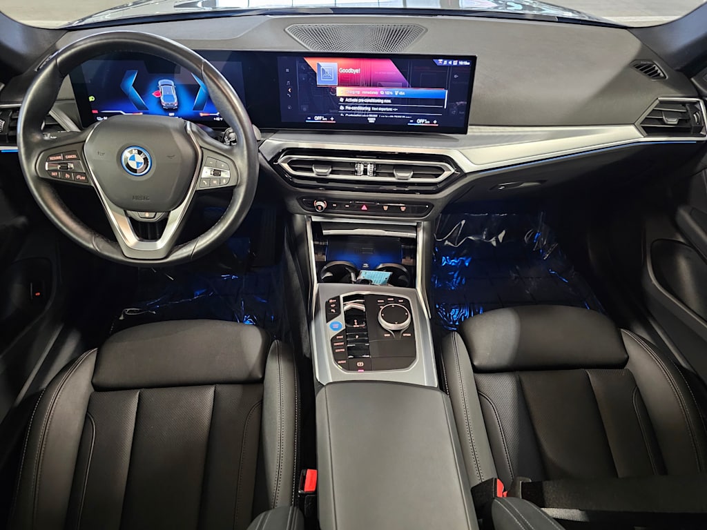 Thumbnail: 2023 BMW i4 - 9