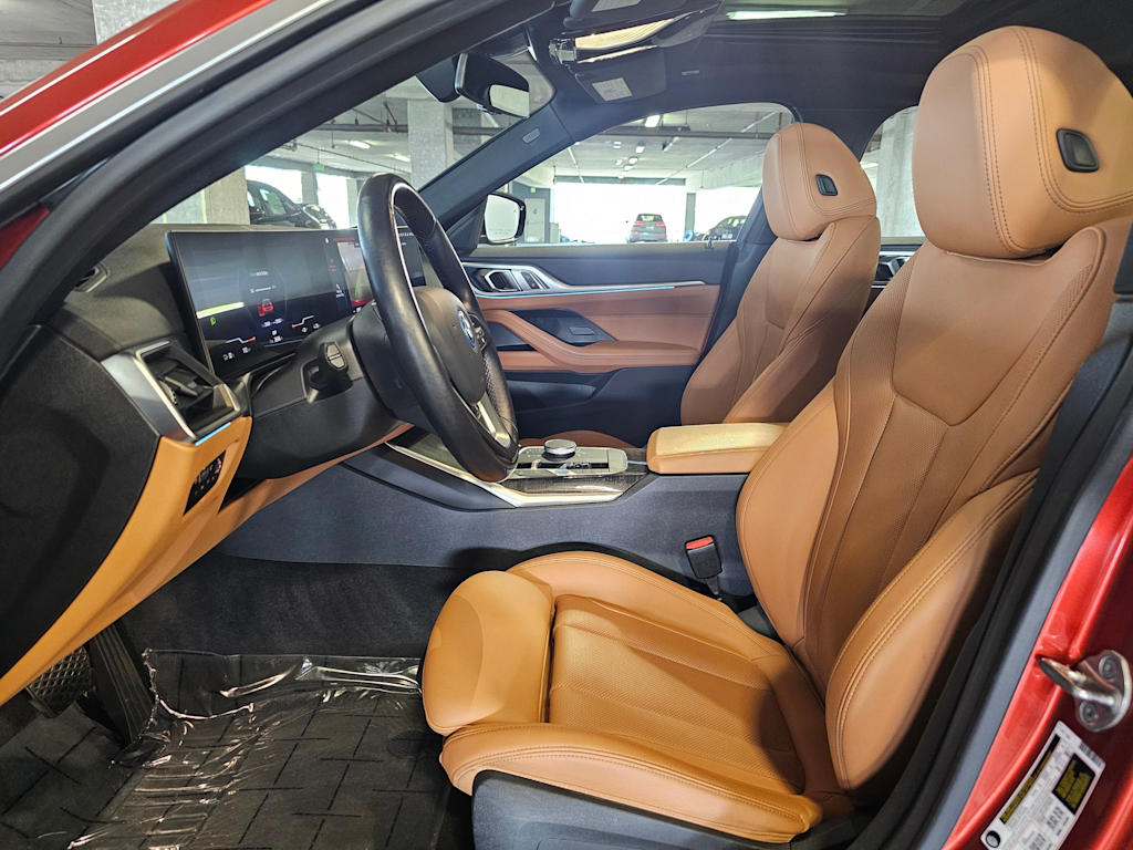 Thumbnail: 2023 BMW i4 - 10