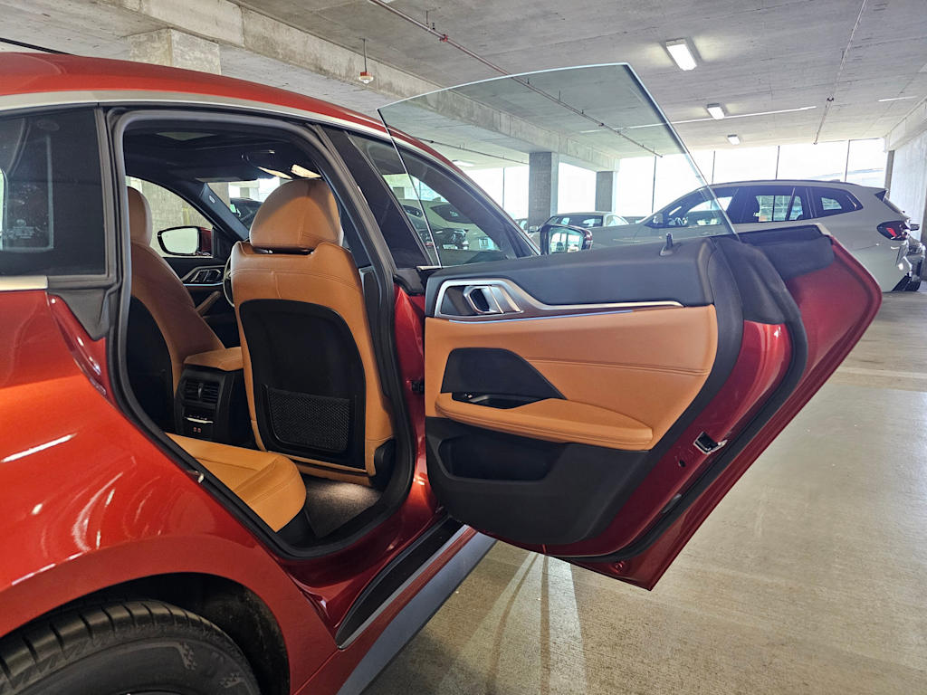 Thumbnail: 2023 BMW i4 - 32