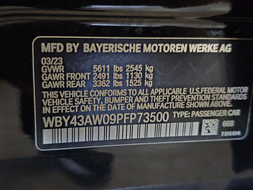 Thumbnail: 2023 BMW i4 - 19
