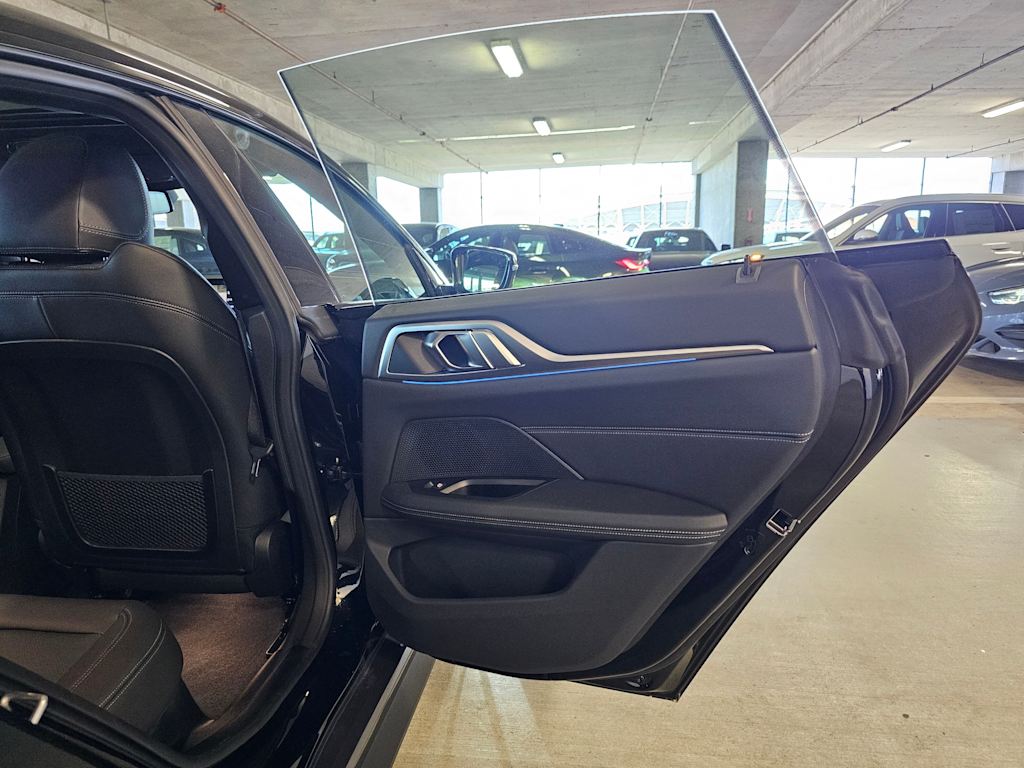 Thumbnail: 2023 BMW i4 - 34