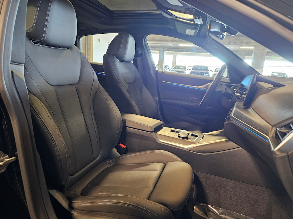 Thumbnail: 2023 BMW i4 - 37