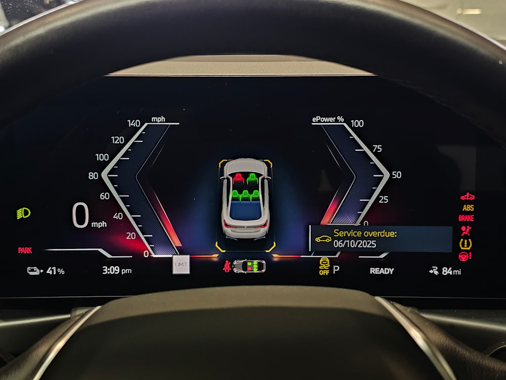Thumbnail: 2023 BMW i4 - 16