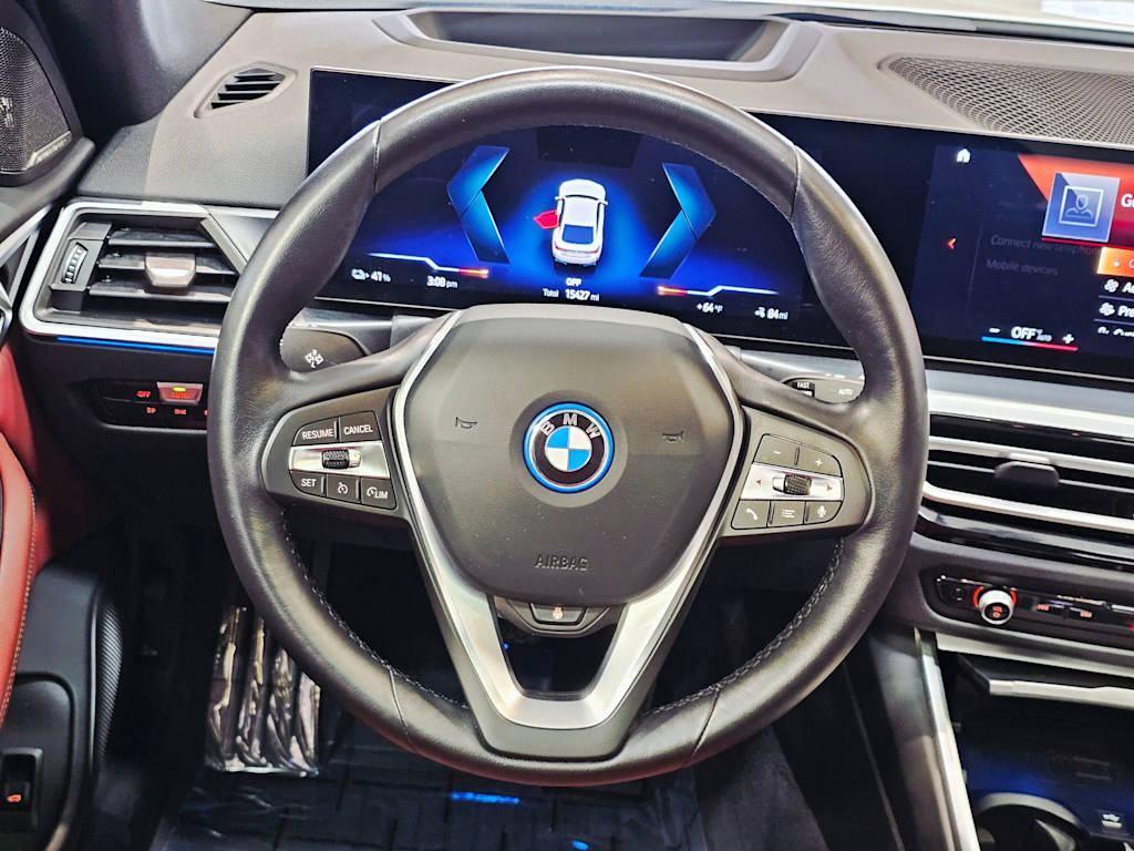 Thumbnail: 2023 BMW i4 - 13
