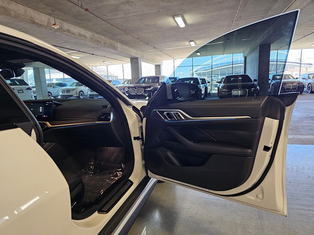 Thumbnail: 2023 BMW i4 - 36