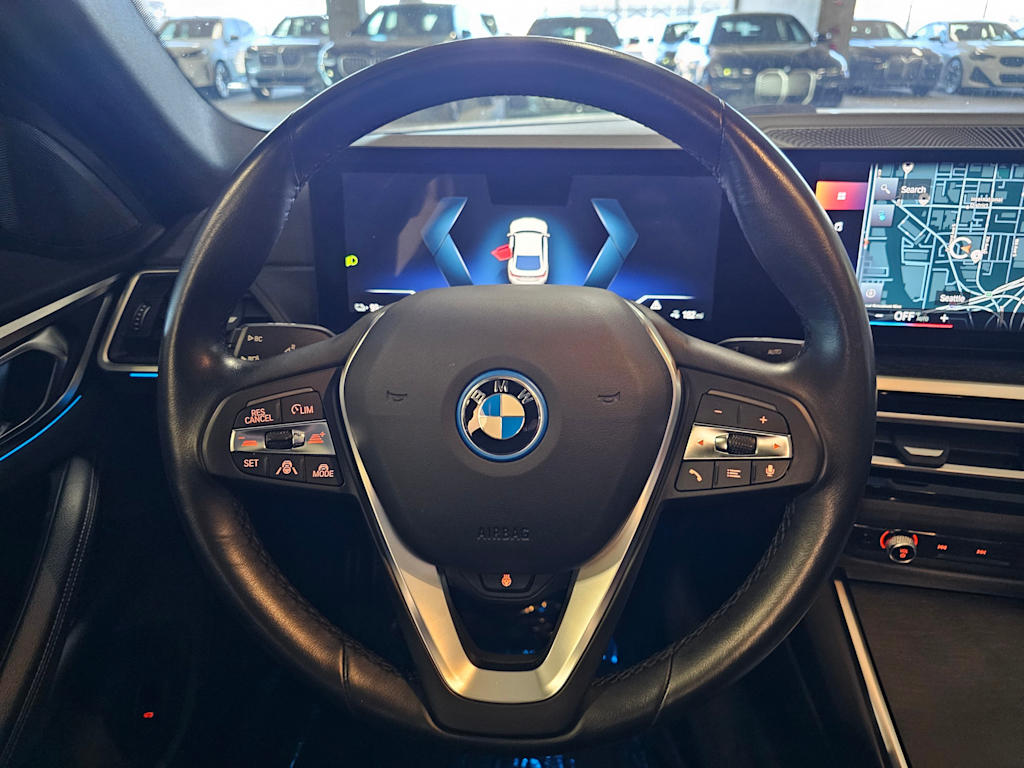 Thumbnail: 2023 BMW i4 - 13