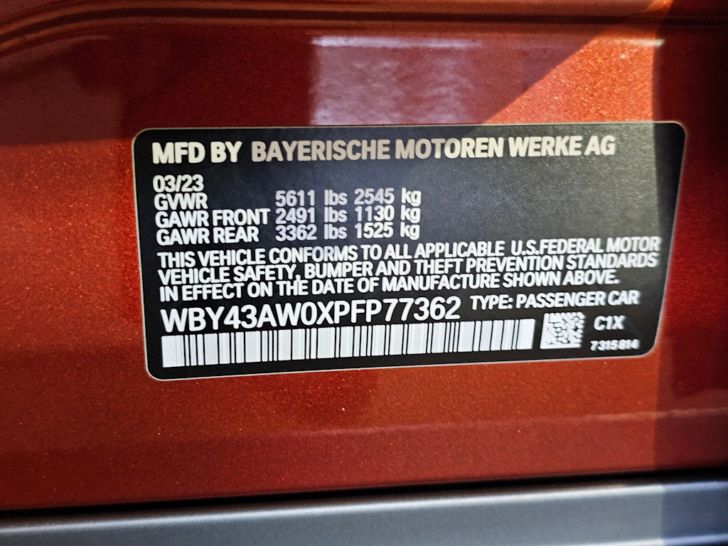Thumbnail: 2023 BMW i4 - 19