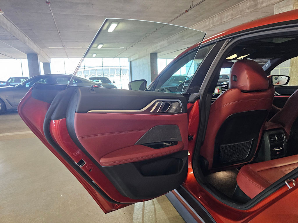 Thumbnail: 2023 BMW i4 - 31