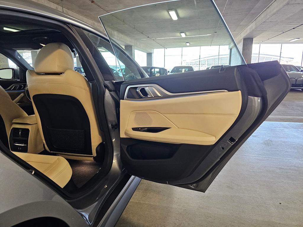 Thumbnail: 2023 BMW i4 - 30