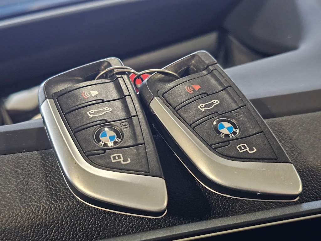 Thumbnail: 2023 BMW i4 - 35