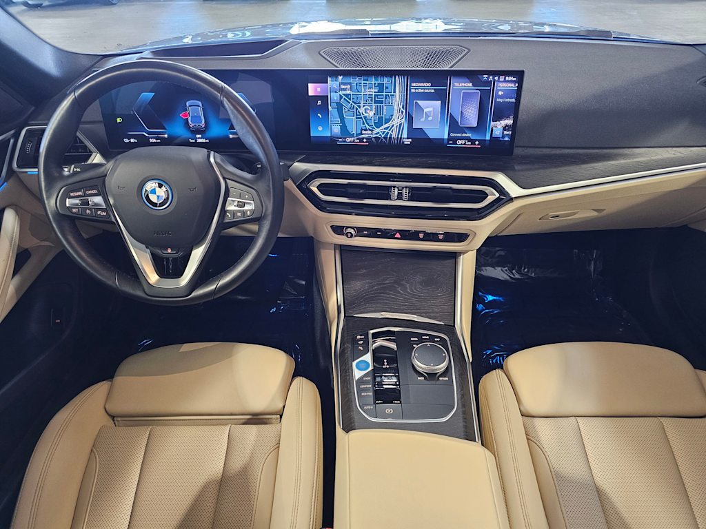 Thumbnail: 2023 BMW i4 - 9