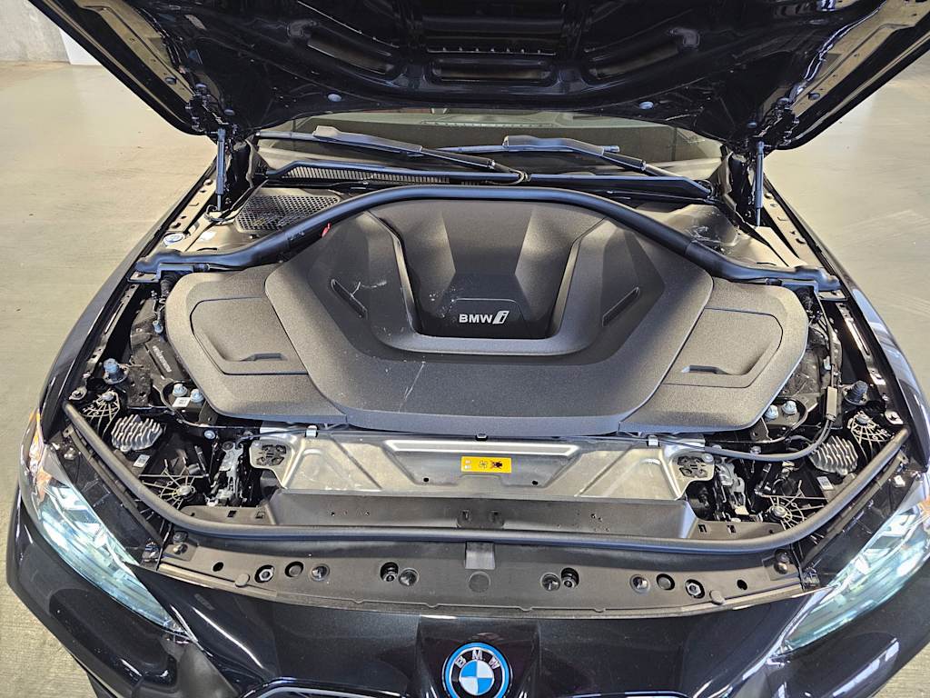 Thumbnail: 2024 BMW i4 - 8
