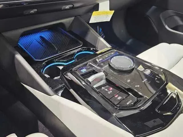 Thumbnail: 2025 BMW i5 - 5