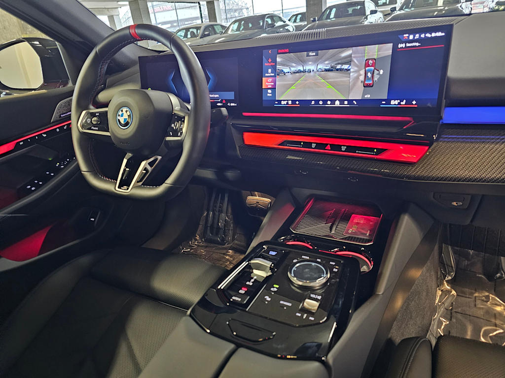 Thumbnail: 2025 BMW i5 - 14