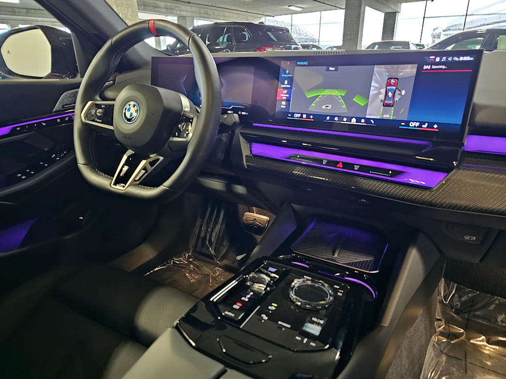 Thumbnail: 2025 BMW i5 - 15