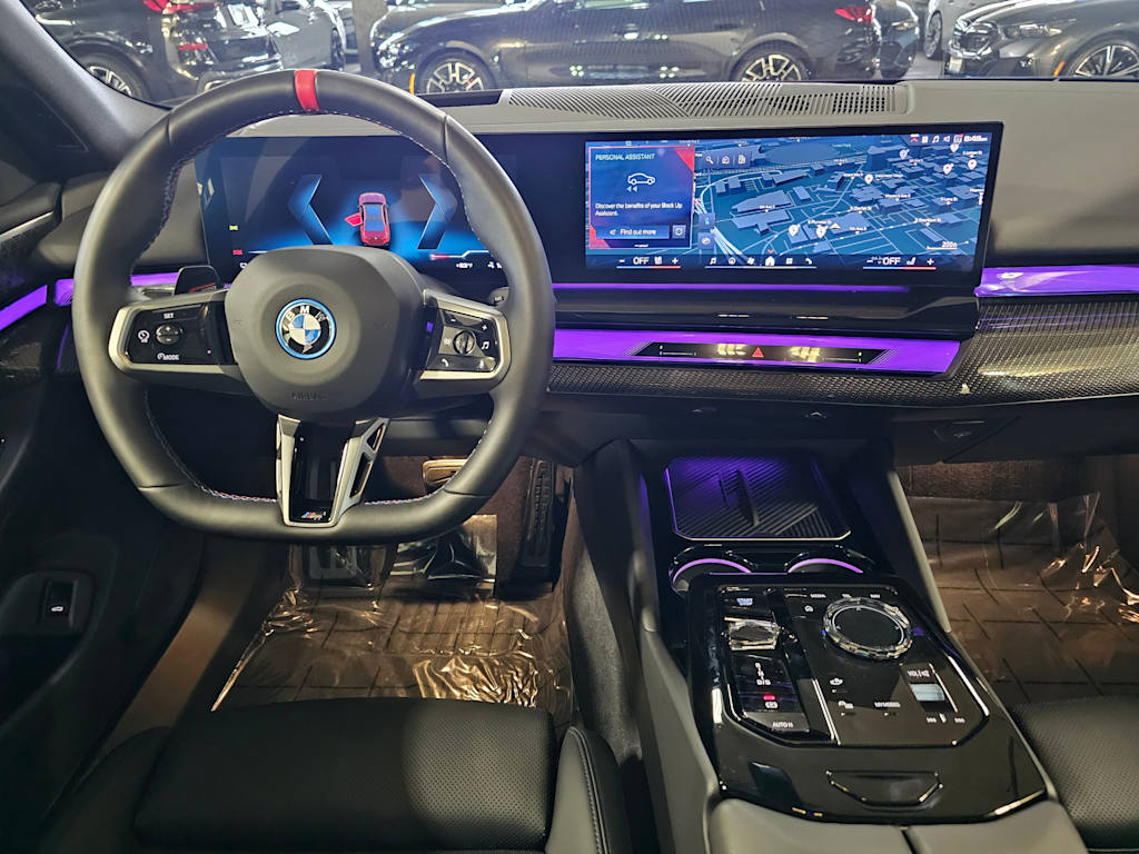 Thumbnail: 2025 BMW i5 - 10