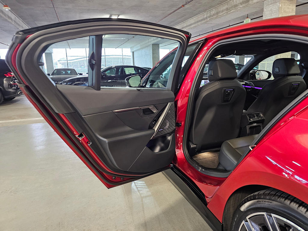 Thumbnail: 2025 BMW i5 - 7