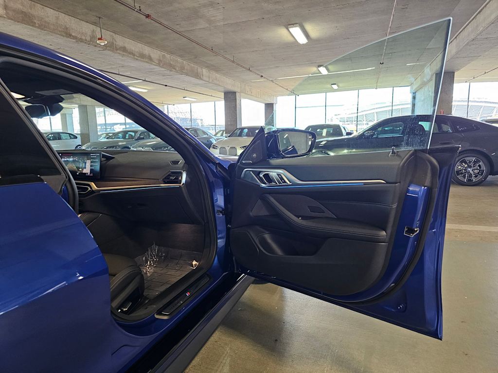 Thumbnail: 2023 BMW i4 - 33