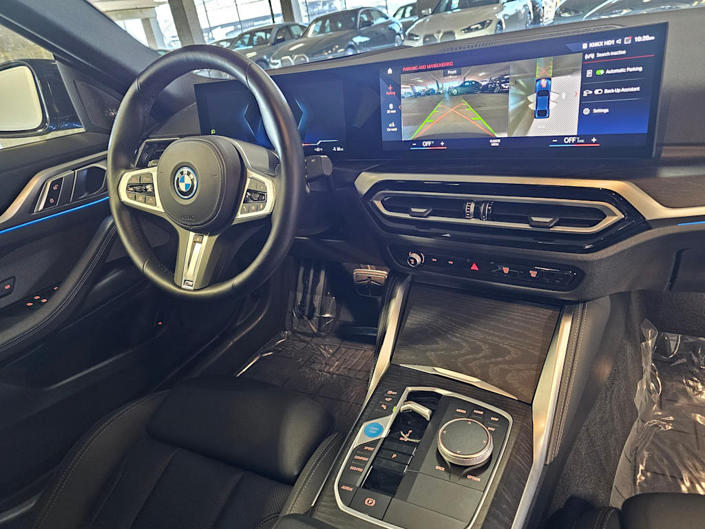 Thumbnail: 2023 BMW i4 - 15