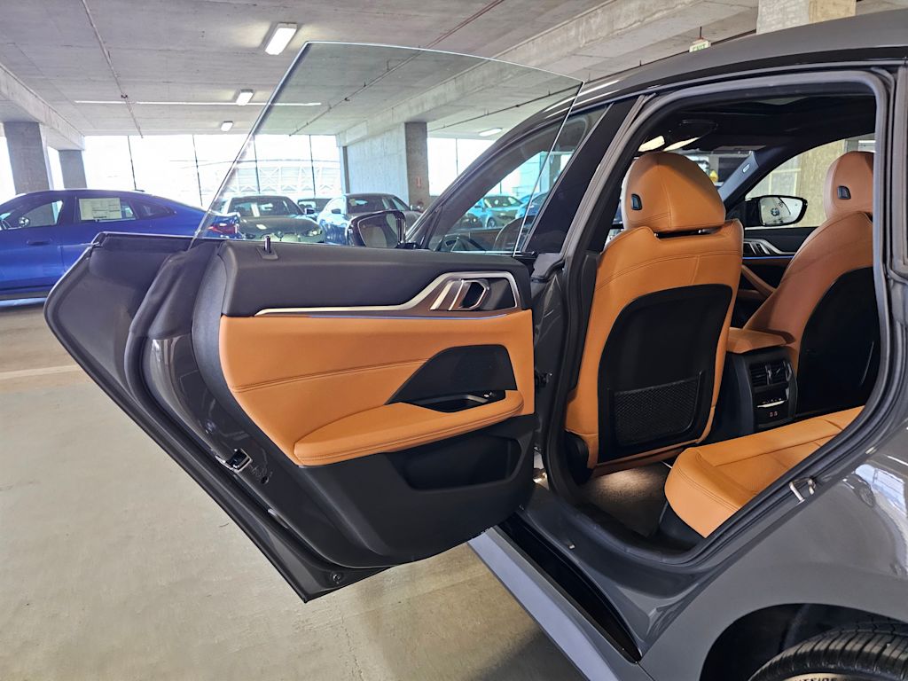 Thumbnail: 2023 BMW i4 - 12