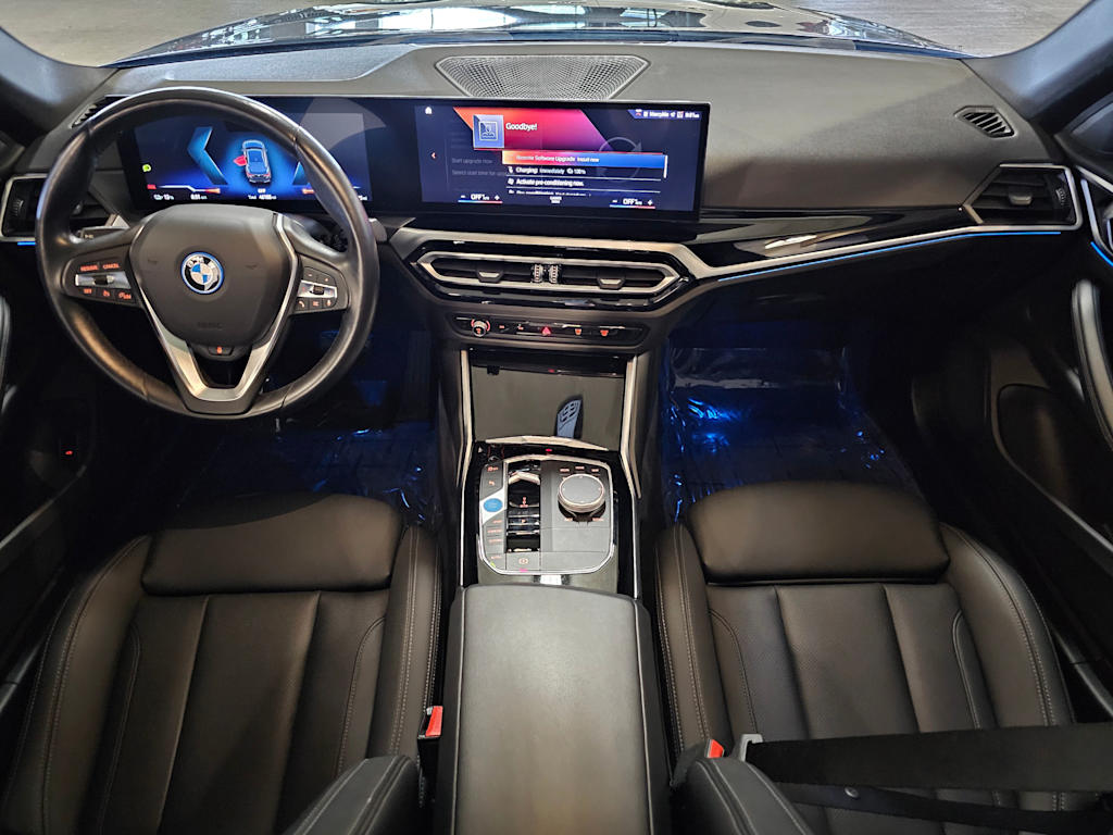 Thumbnail: 2023 BMW i4 - 9
