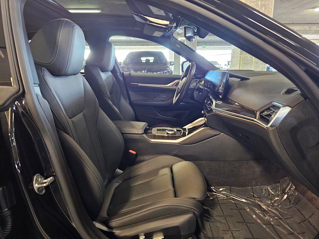 Thumbnail: 2023 BMW i4 - 35