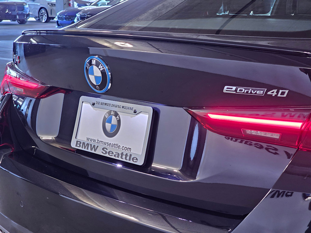 Thumbnail: 2023 BMW i4 - 21