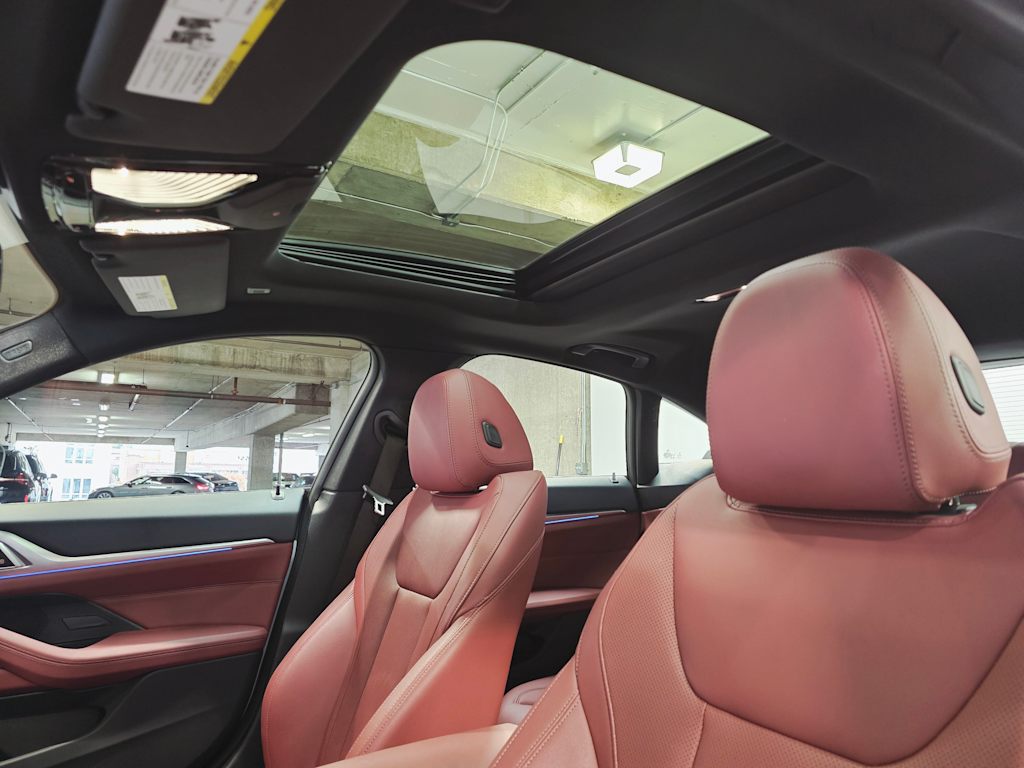 Thumbnail: 2023 BMW i4 - 27