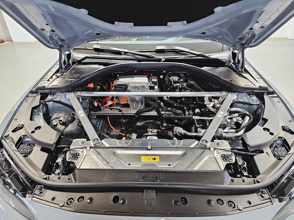 Thumbnail: 2023 BMW i4 - 7