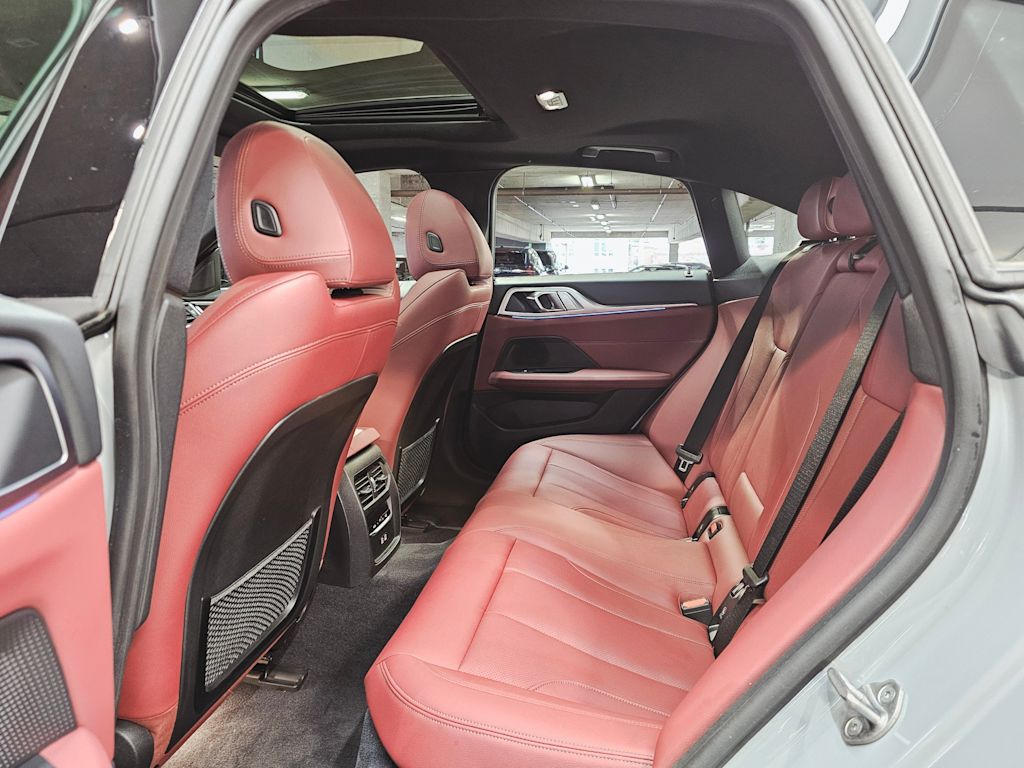 Thumbnail: 2023 BMW i4 - 11