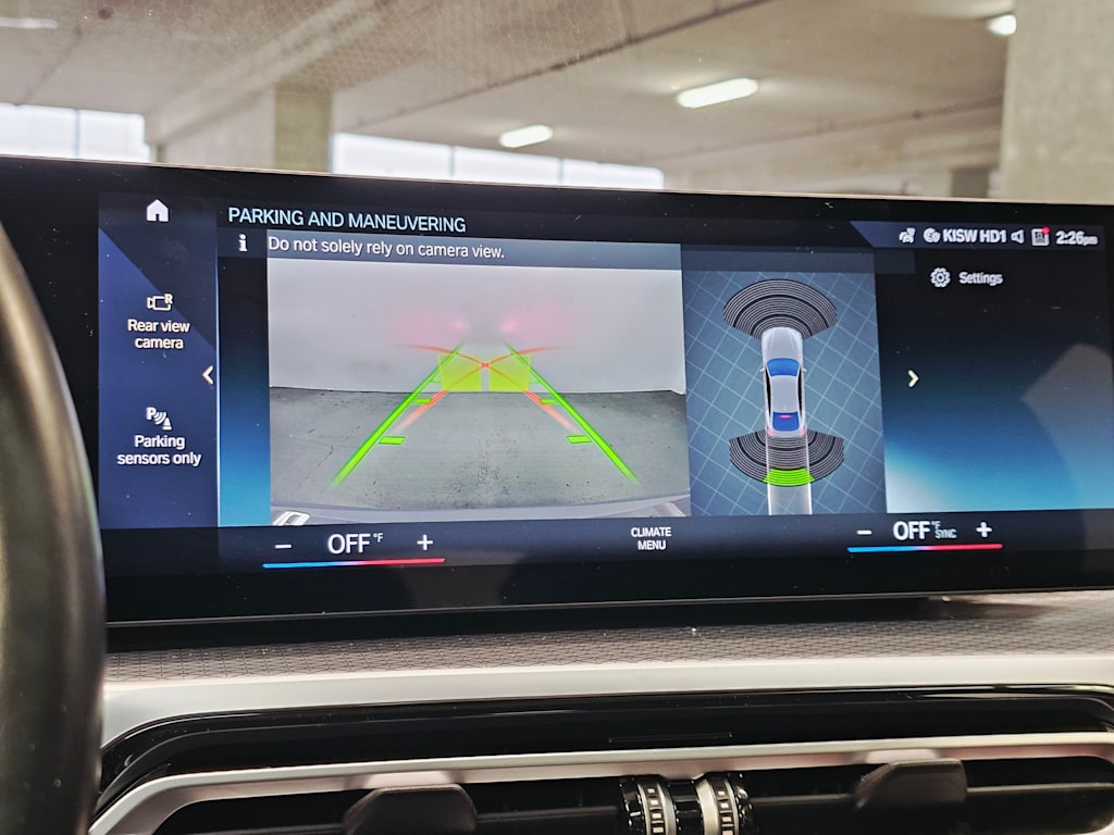 Thumbnail: 2023 BMW i4 - 20