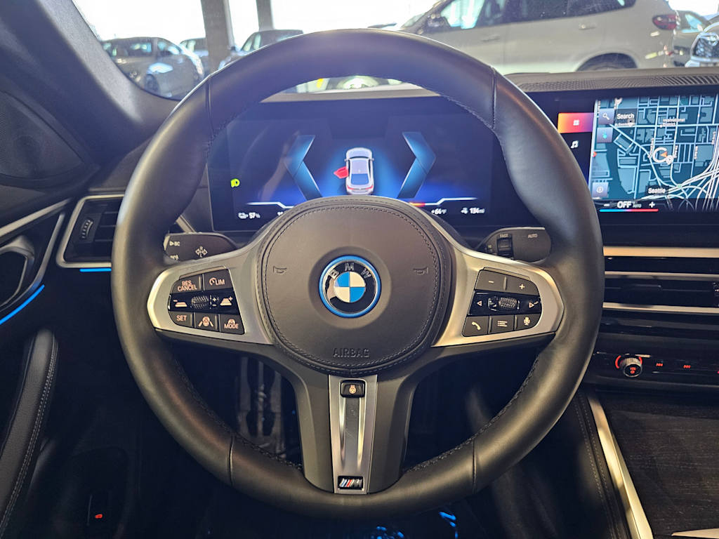 Thumbnail: 2023 BMW i4 - 11