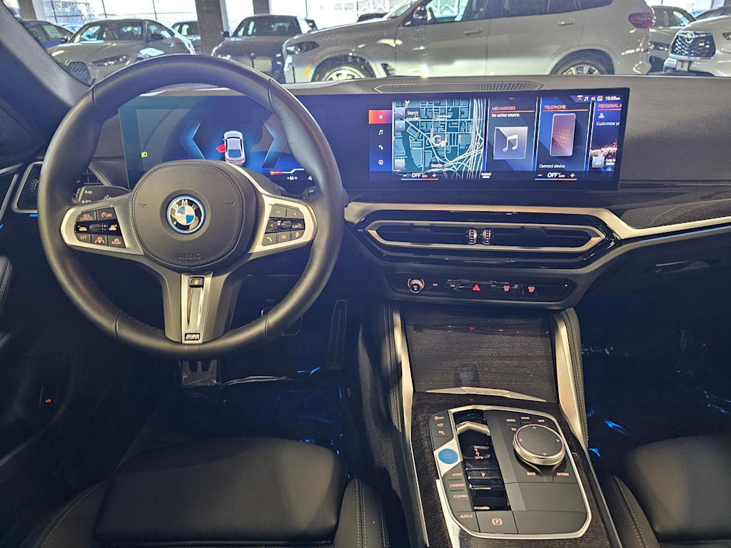 Thumbnail: 2023 BMW i4 - 7