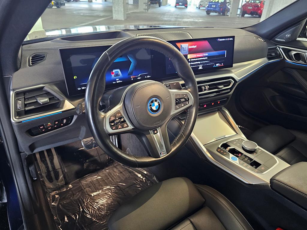 Thumbnail: 2023 BMW i4 - 2