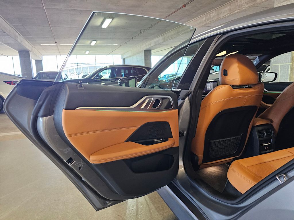 Thumbnail: 2023 BMW i4 - 33
