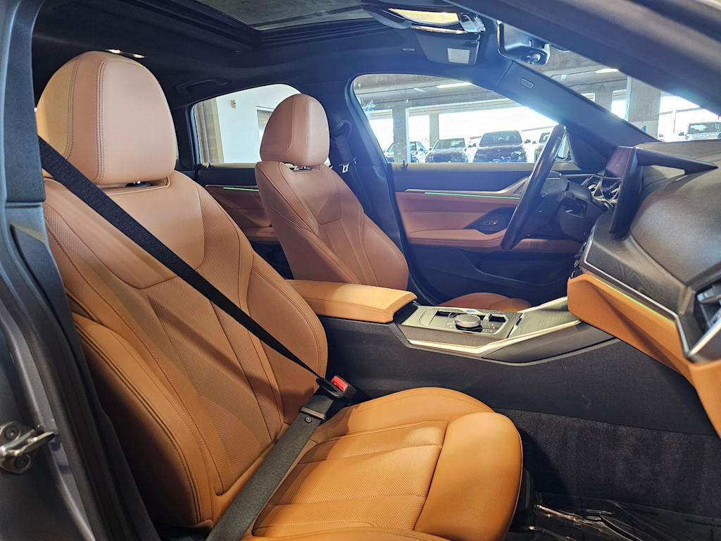 Thumbnail: 2023 BMW i4 - 11