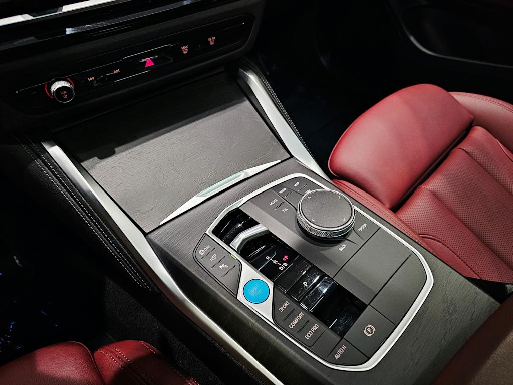 Thumbnail: 2023 BMW i4 - 16