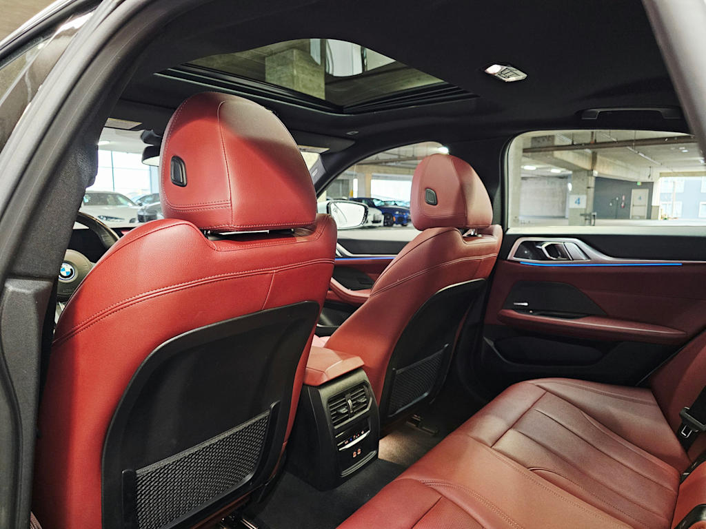 Thumbnail: 2023 BMW i4 - 12