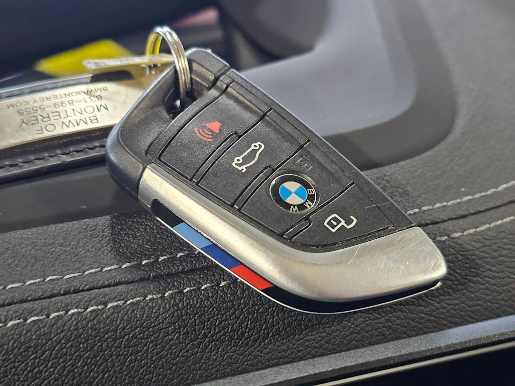 Thumbnail: 2023 BMW i4 - 18
