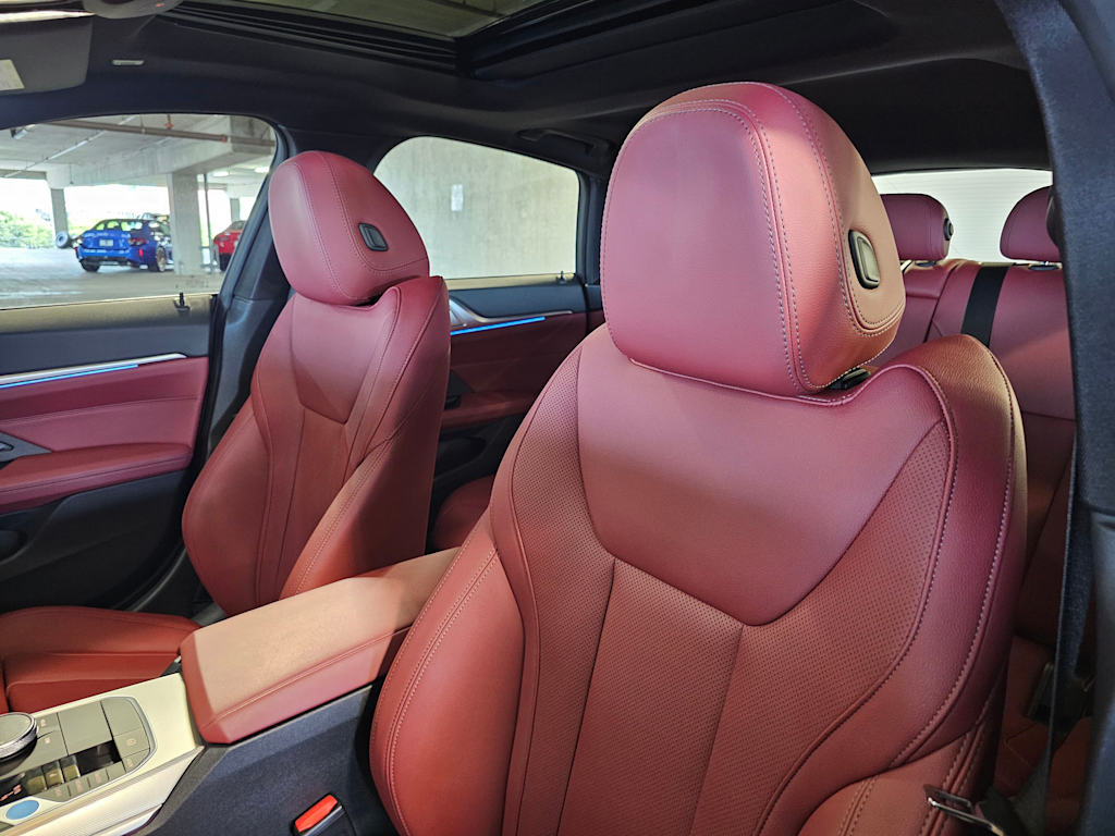 Thumbnail: 2023 BMW i4 - 11