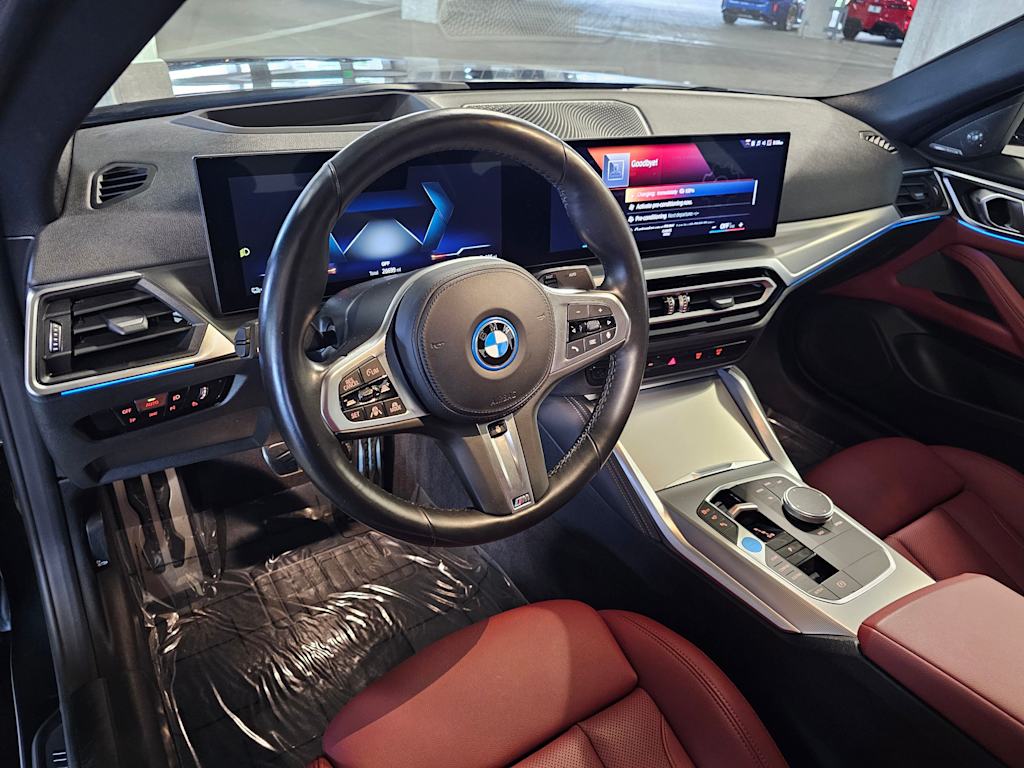 Thumbnail: 2023 BMW i4 - 2