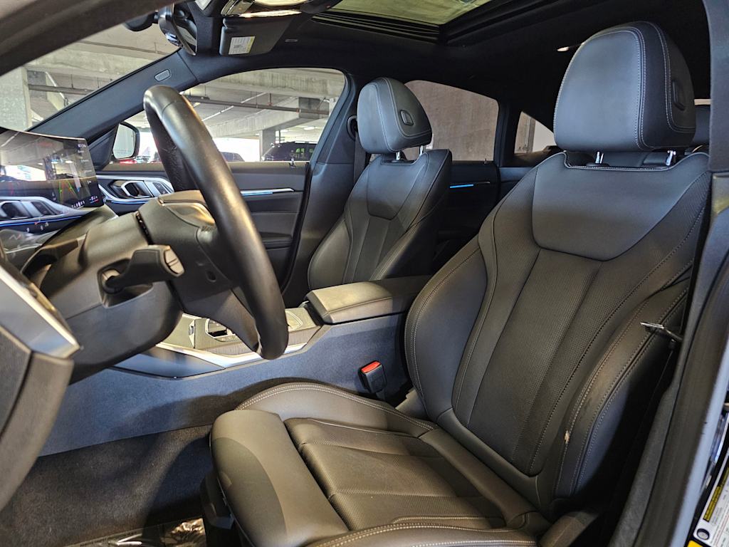 Thumbnail: 2024 BMW i4 - 10