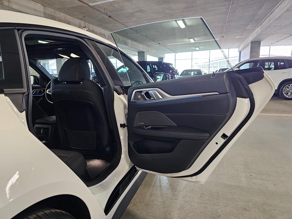 Thumbnail: 2023 BMW i4 - 31