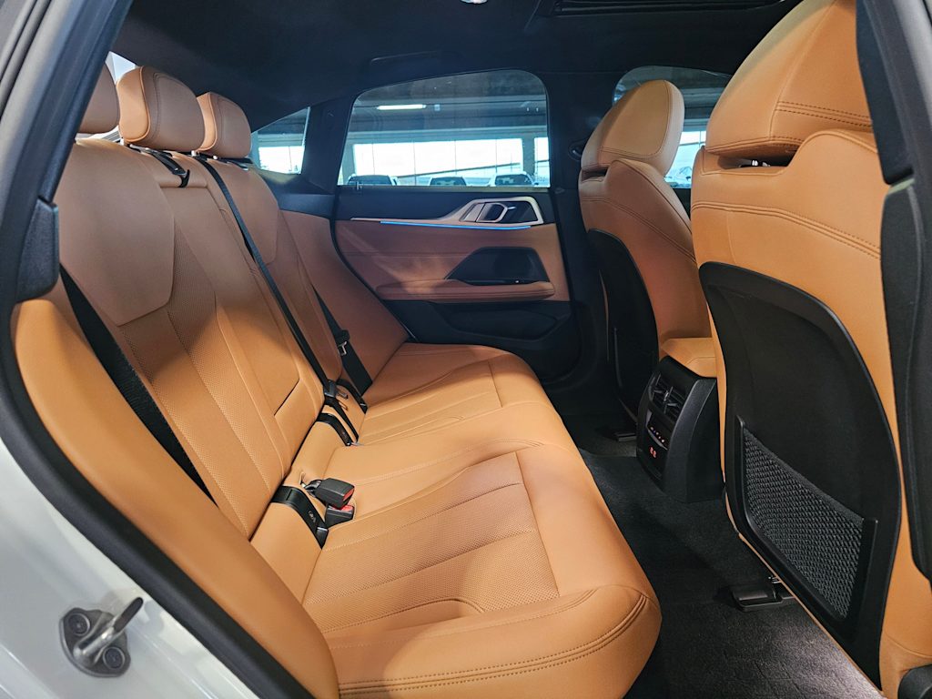 Thumbnail: 2024 BMW i4 - 31