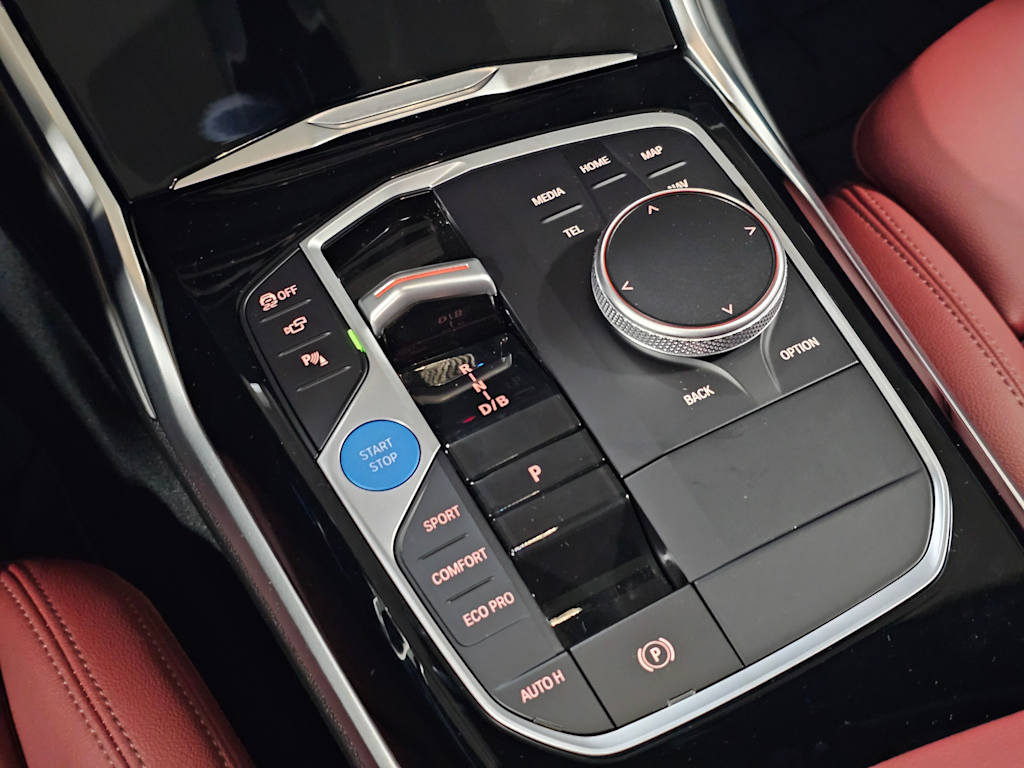 Thumbnail: 2024 BMW i4 - 16