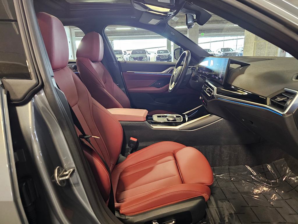 Thumbnail: 2024 BMW i4 - 32