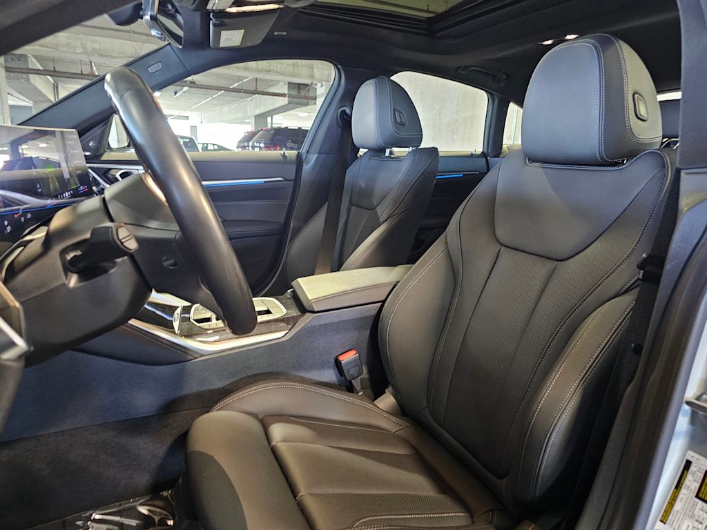 Thumbnail: 2024 BMW i4 - 11