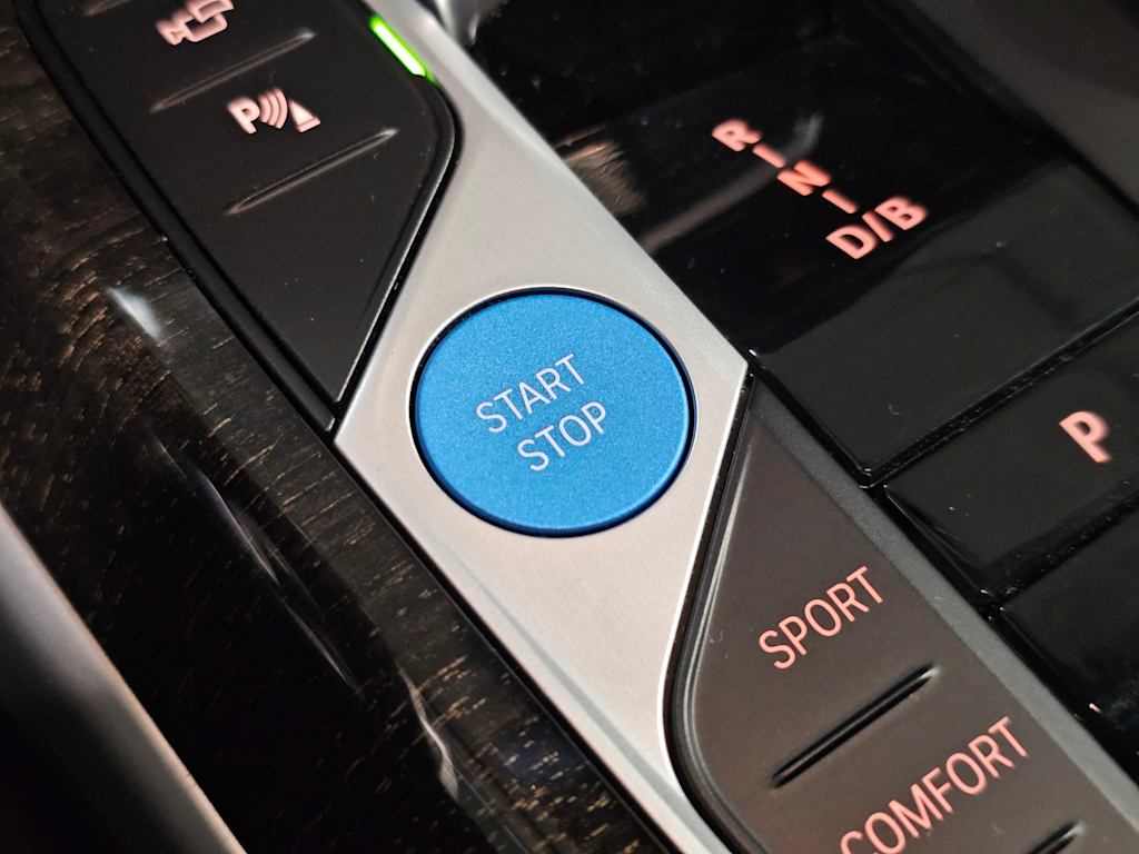 Thumbnail: 2024 BMW i4 - 33