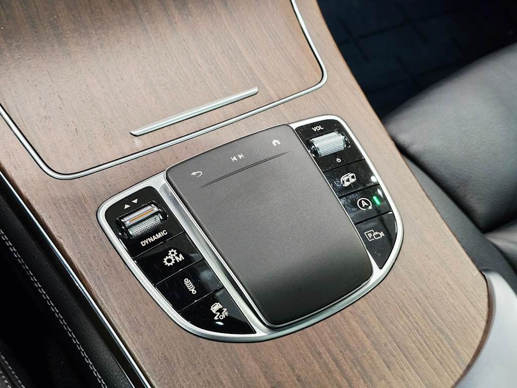 Thumbnail: 2020 Mercedes-Benz GLC - 16